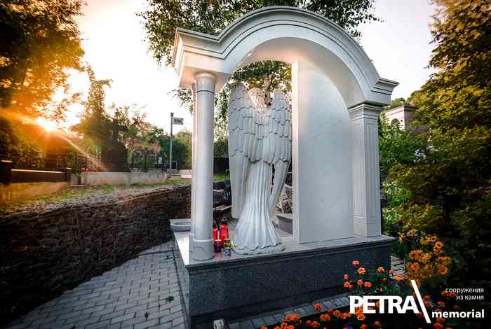 эксклюзивные памятники